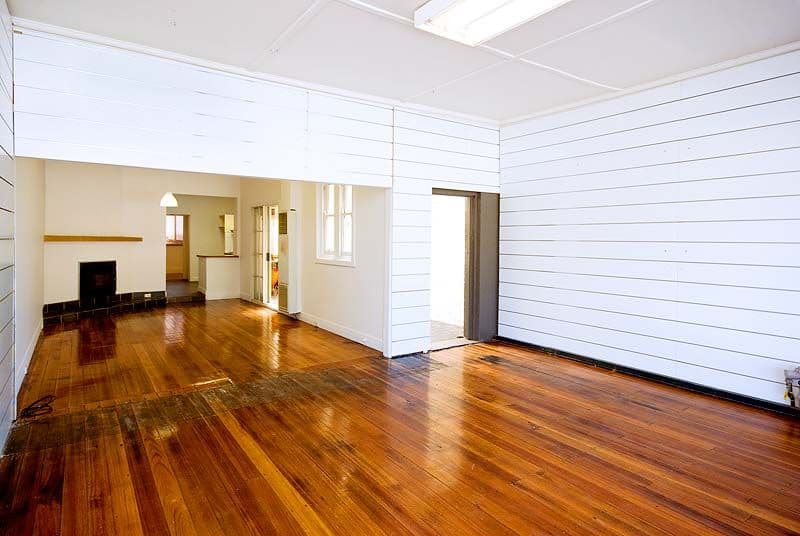 319 Victoria Road, THORNBURY VIC 3071, Thornbury - Thumbnail 2