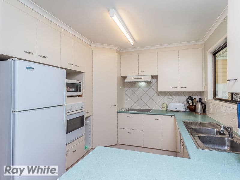 4 Mirbelia Street, EVERTON HILLS QLD 4053, Everton Hills - Thumbnail 8