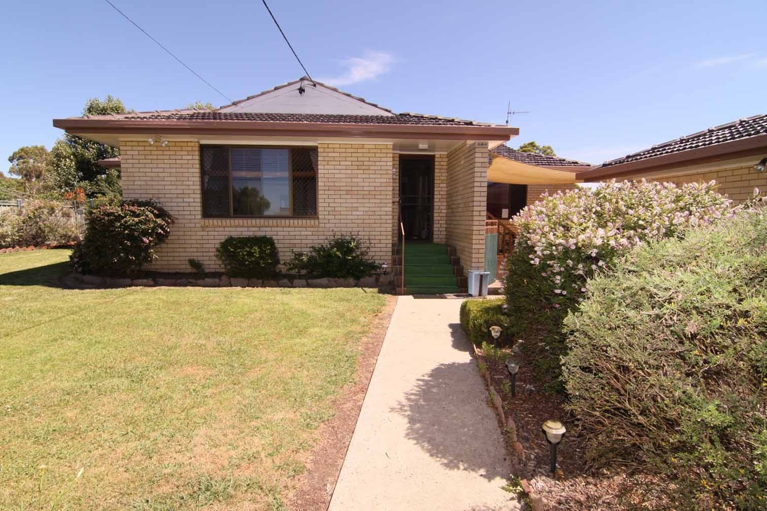 123 Oliver, GLEN INNES NSW 2370, Glen Innes - Image 1