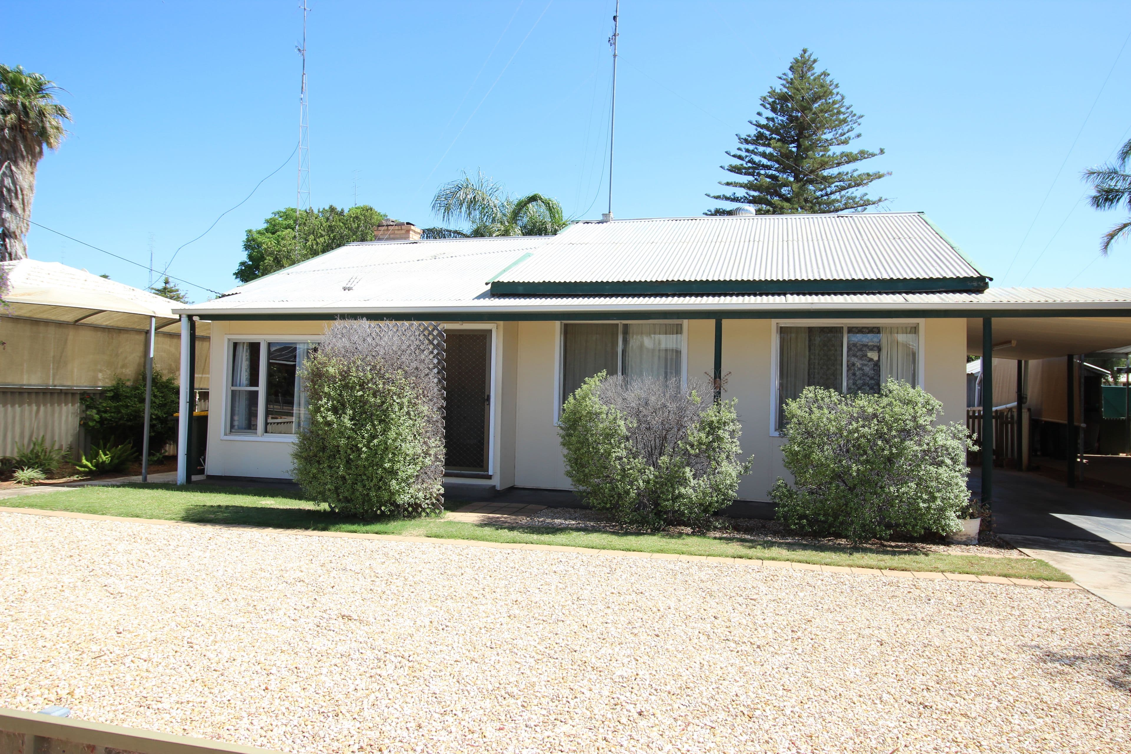 14 Heming Street, Waikerie SA 5330, Waikerie - Image 1
