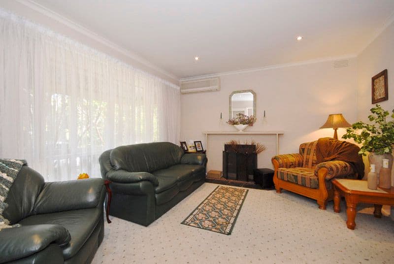 3 May Court, MITCHAM VIC 3132, Mitcham - Thumbnail 2