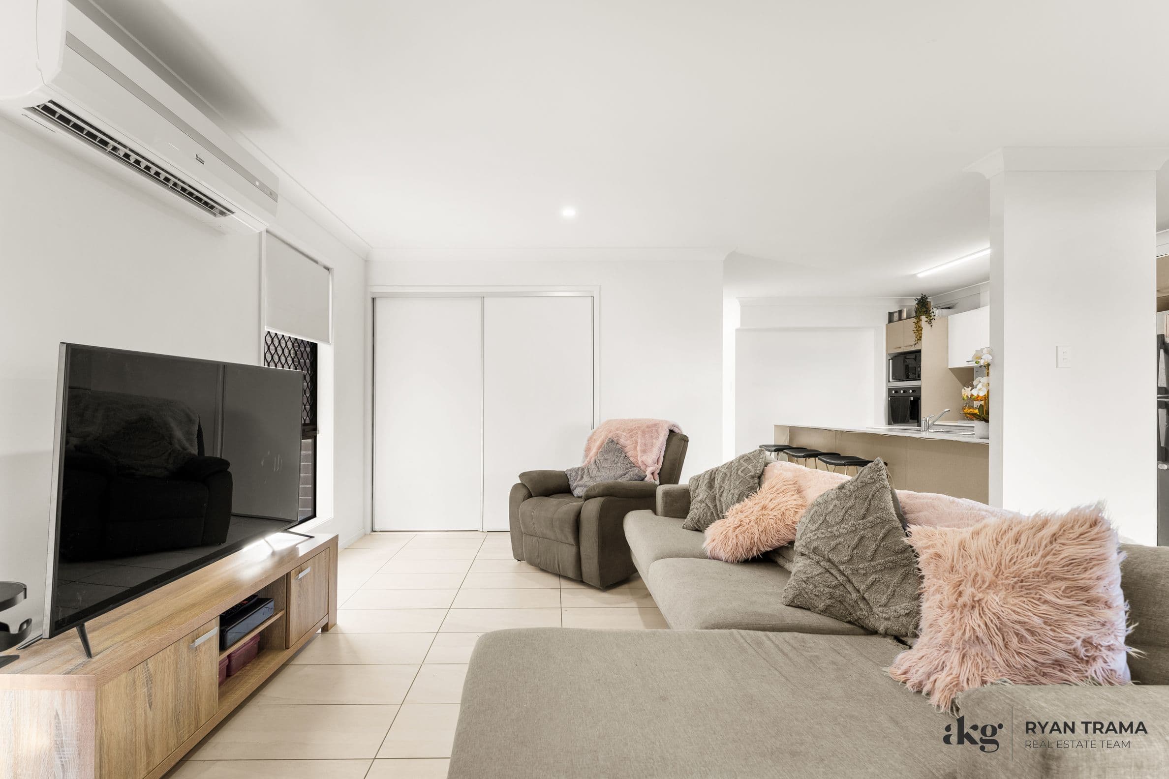 26 Mount Glorious Street, Park Ridge QLD 4125, Park Ridge - Thumbnail 6