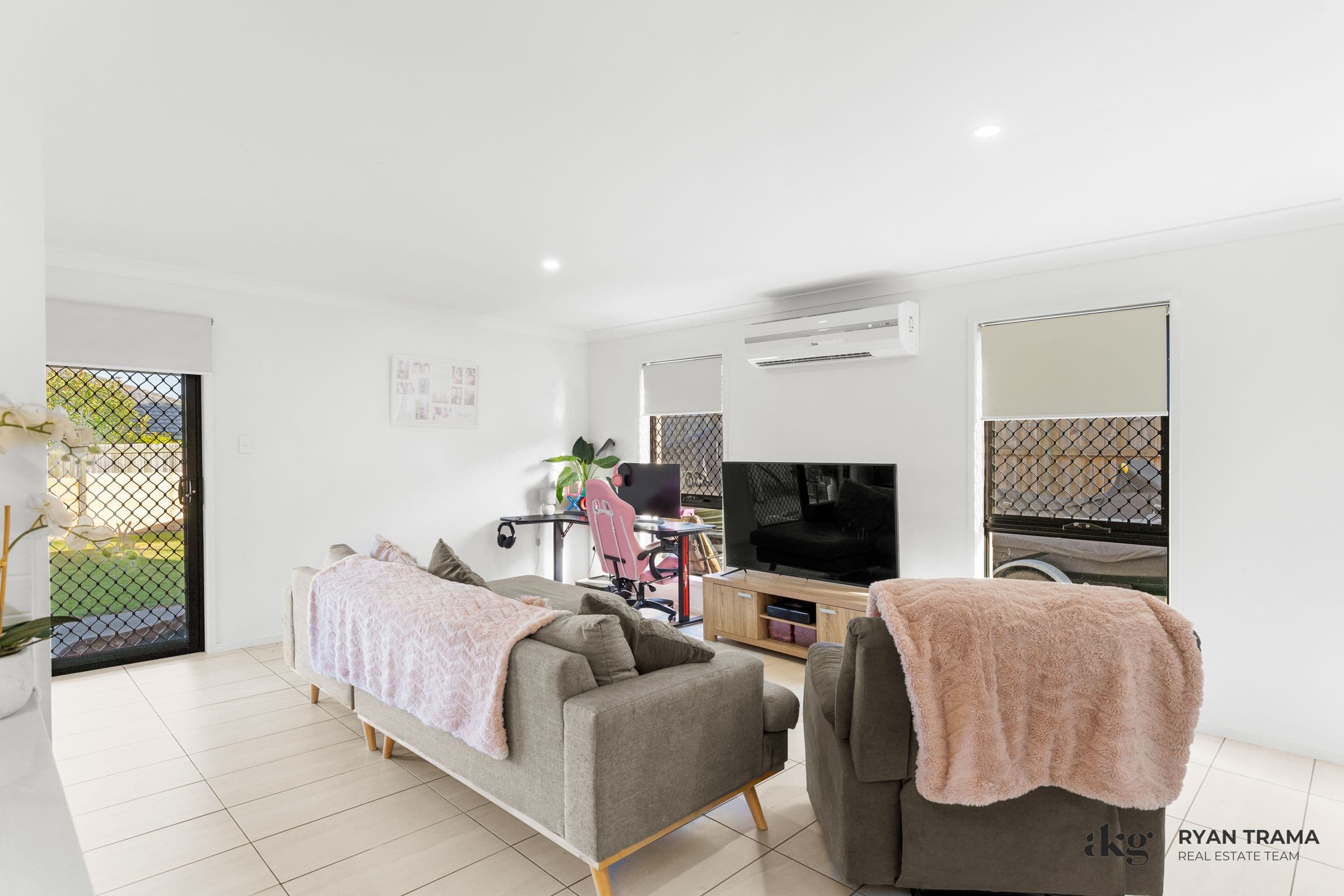 26 Mount Glorious Street, Park Ridge QLD 4125, Park Ridge - Thumbnail 7