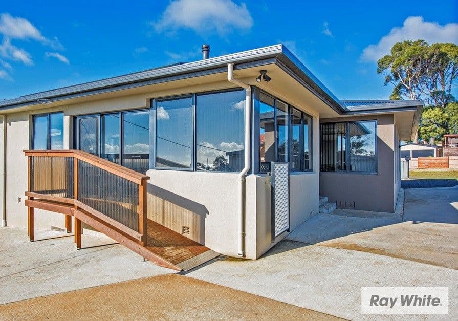 13 Flinders Drive, Somerset TAS 7322, Somerset - Thumbnail 3