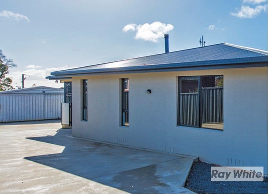 13 Flinders Drive, Somerset TAS 7322, Somerset - Thumbnail 5