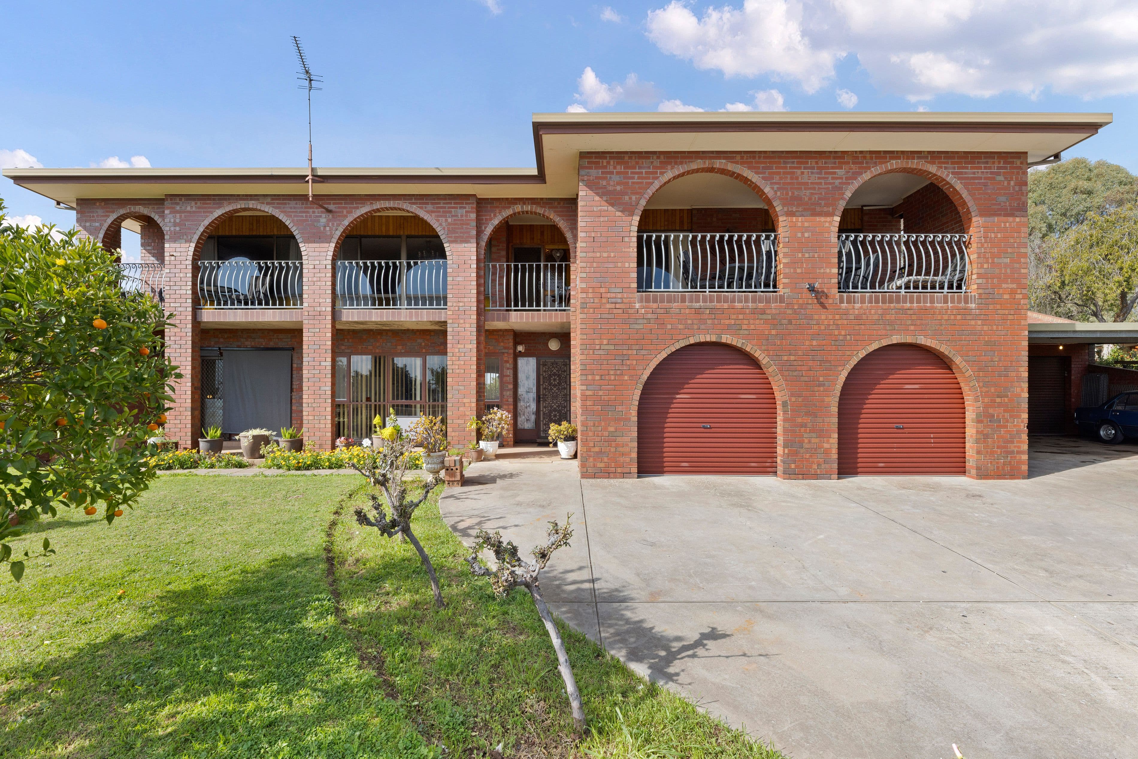 1 Yalpara Avenue, Rostrevor SA 5073, Rostrevor - Thumbnail 3