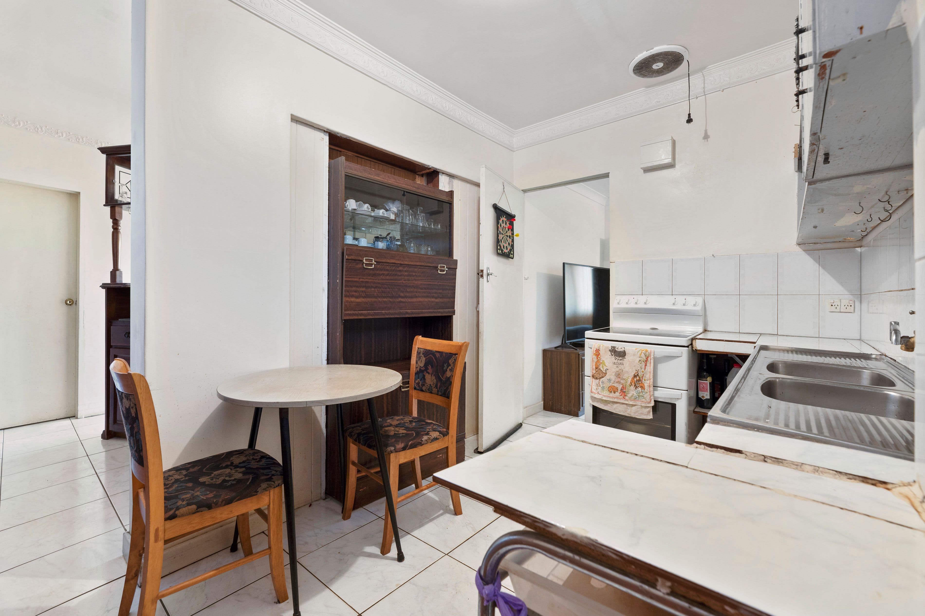 1 Yalpara Avenue, Rostrevor SA 5073, Rostrevor - Thumbnail 8