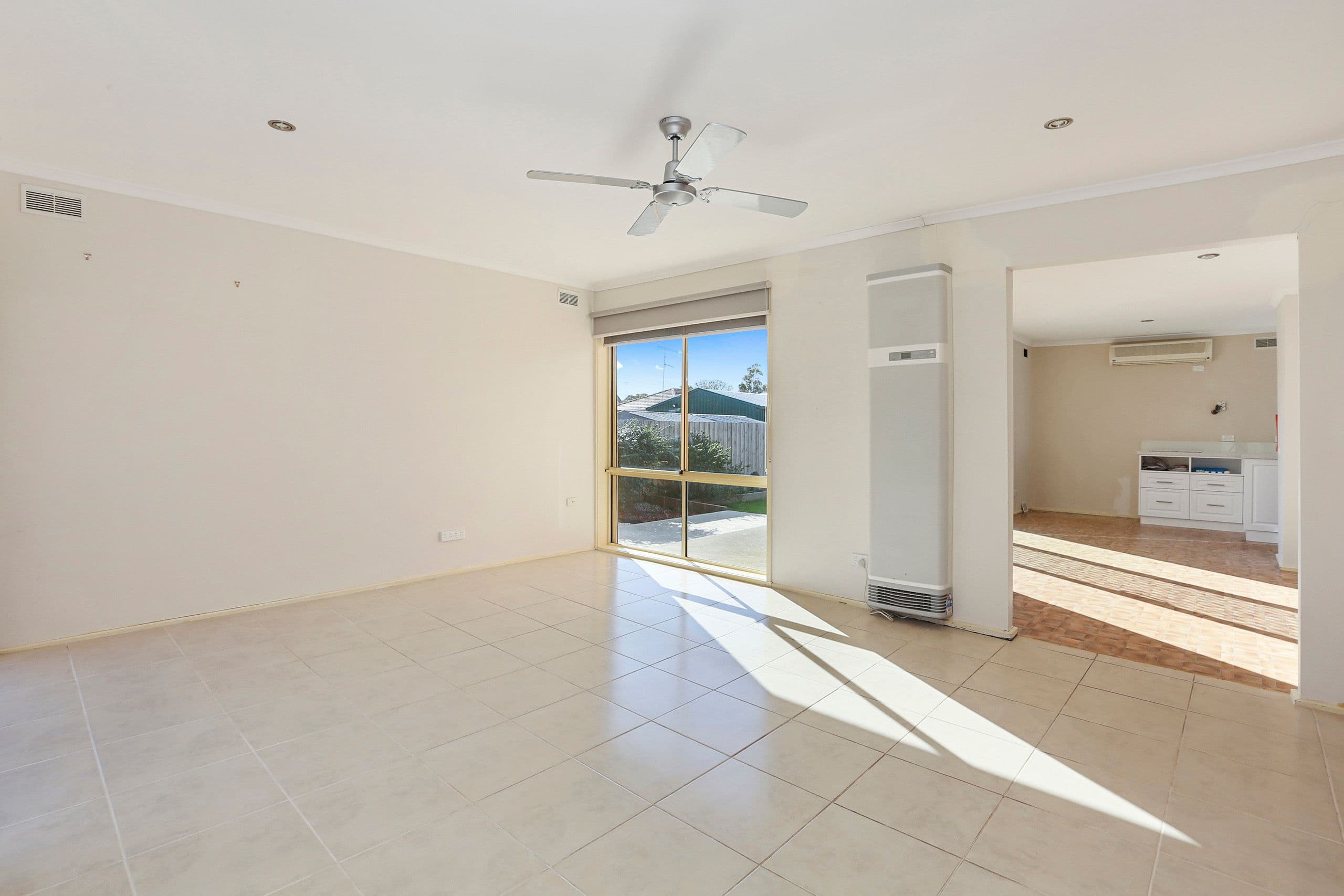 2 Ware Street, Lara VIC 3212, Lara - Thumbnail 4