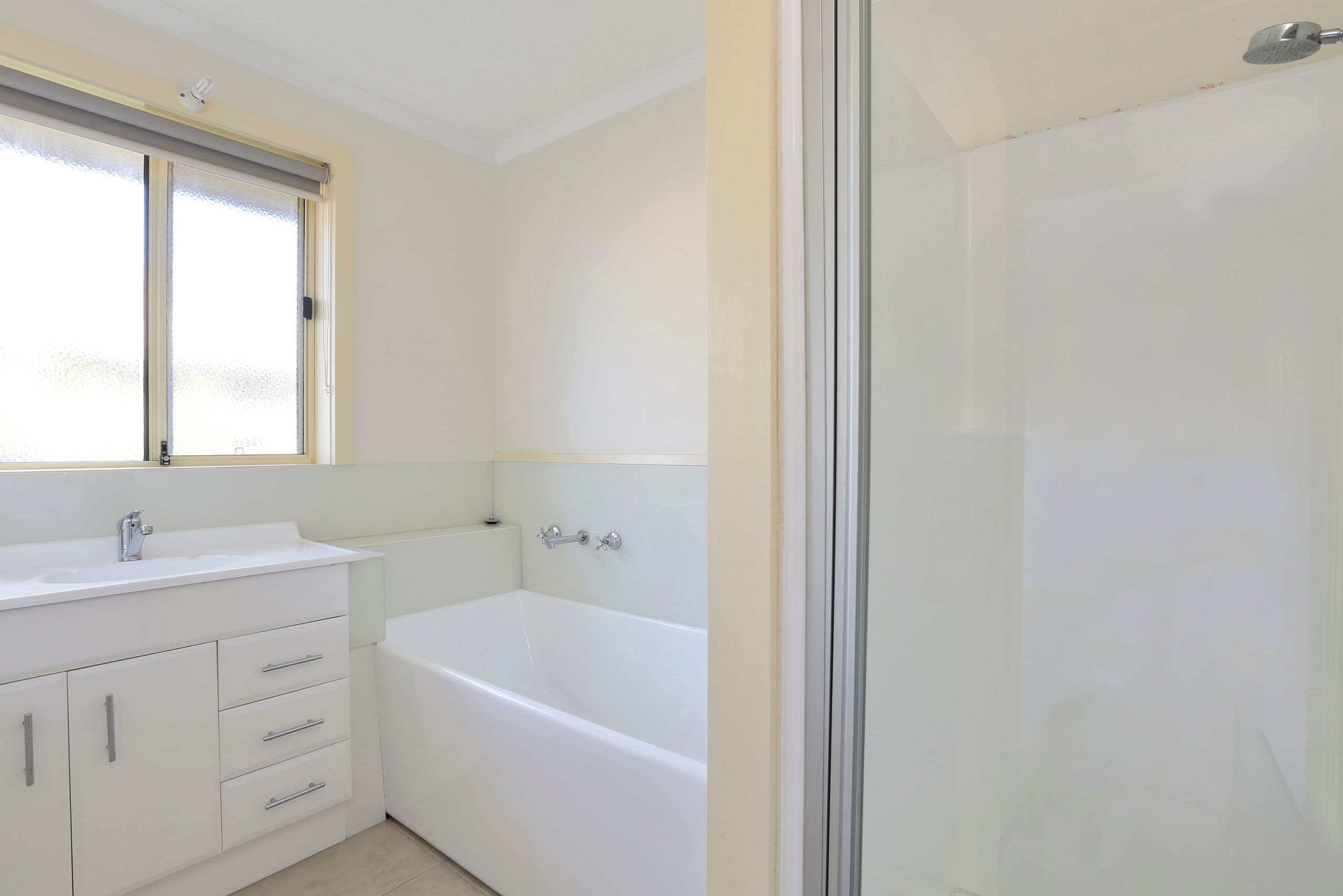 2 Ware Street, Lara VIC 3212, Lara - Thumbnail 7