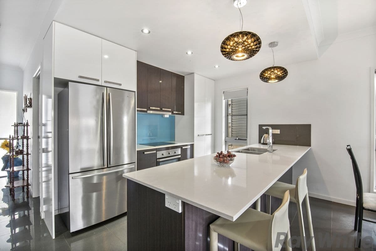 156 Elizabeth Avenue, Clontarf QLD 4019, Clontarf - Thumbnail 2