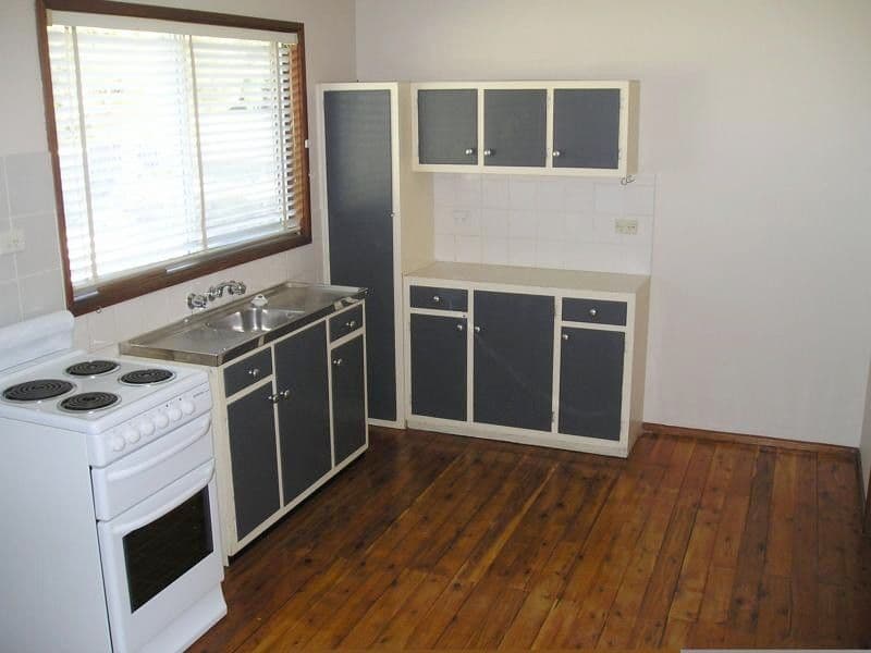4 Clarke Street, BROULEE NSW 2537, Broulee - Thumbnail 2