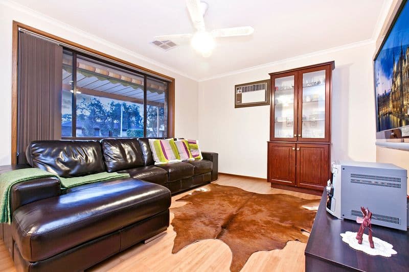 12 Coolen Crescent, BURTON SA 5110, Burton - Thumbnail 2