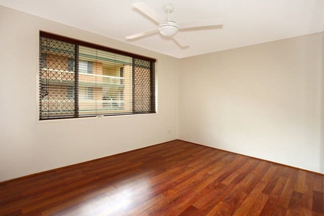 18 Tarcoola Crescent, SURFERS PARADISE QLD 4217, Surfers Paradise - Thumbnail 5