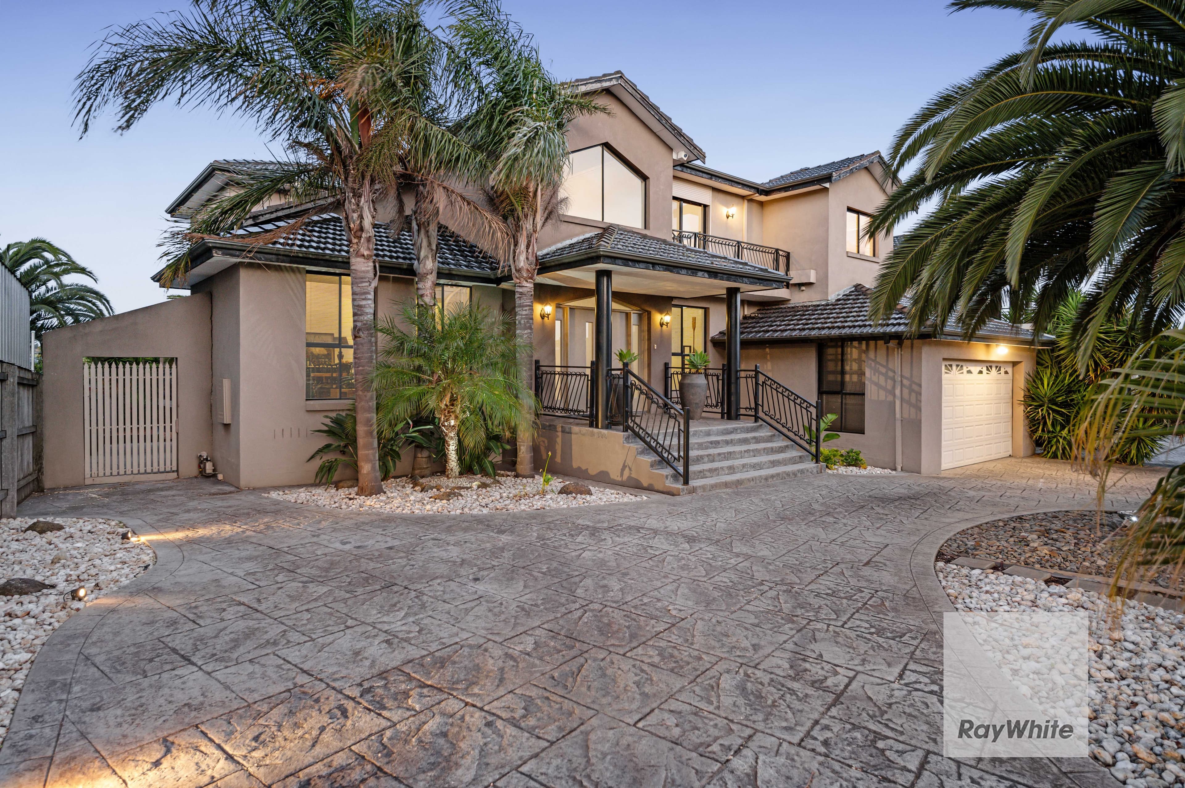 15 Dunfermline Avenue, Greenvale VIC 3059, Greenvale - Image 1