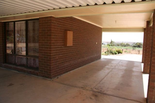 243 Armstrong Road, WAIKERIE SA 5330, Waikerie - Thumbnail 5