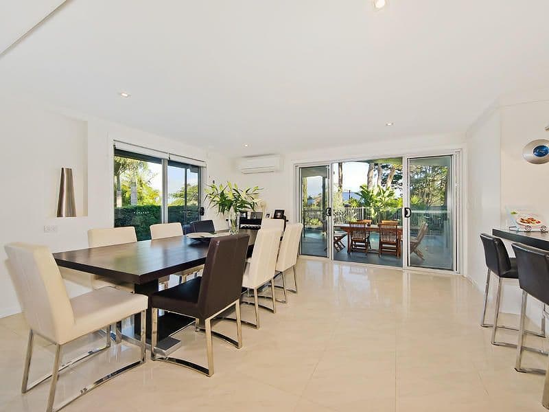 138 Bamboo Avenue, BENOWA QLD 4217, Benowa - Thumbnail 5