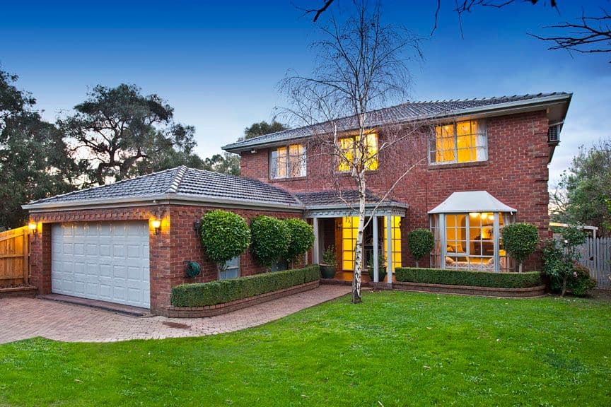 25 Kwinana Street, GLEN WAVERLEY VIC 3150, Glen Waverley - Image 1