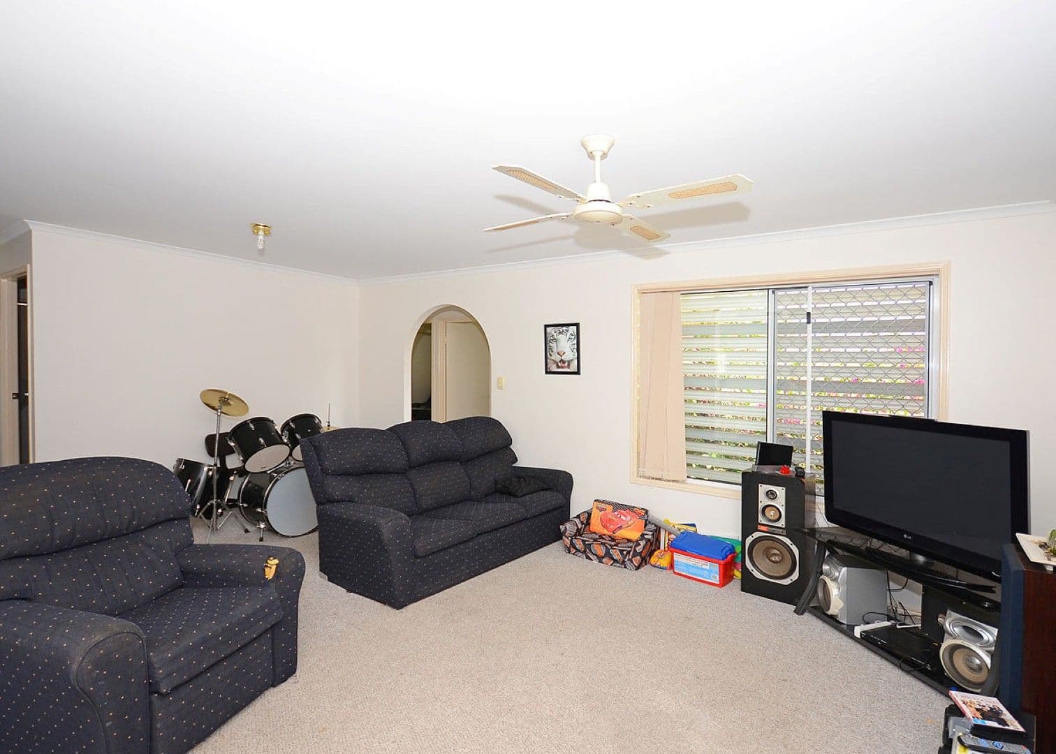 212 Pulgul Street, URANGAN QLD 4655, Urangan - Thumbnail 3
