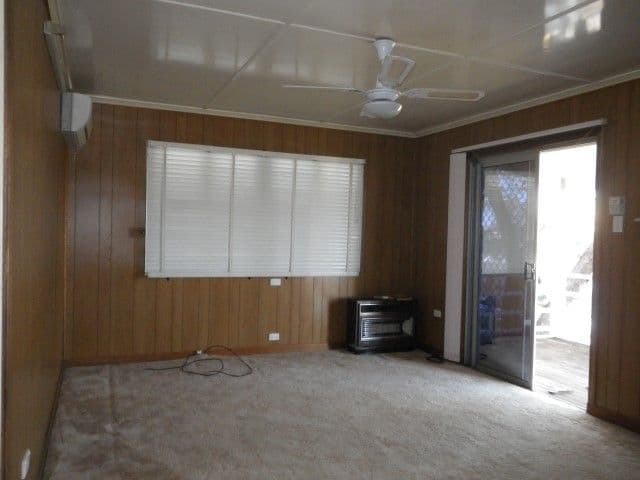 47 Taylor Street, ROMA QLD 4455, Roma - Thumbnail 2