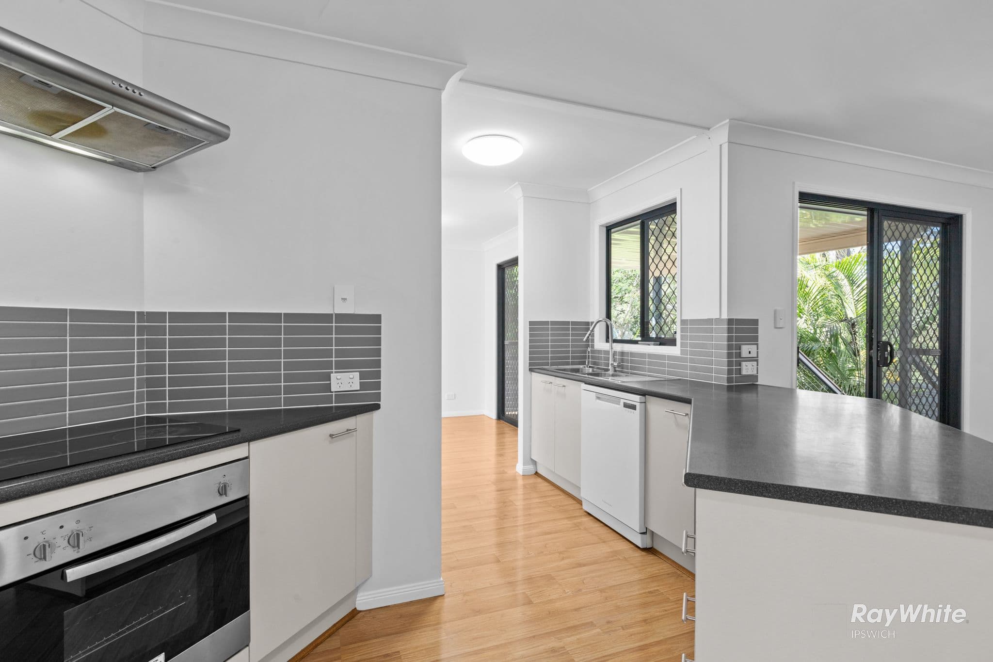 3 Elms Street, Bundamba QLD 4304, Bundamba - Thumbnail 3