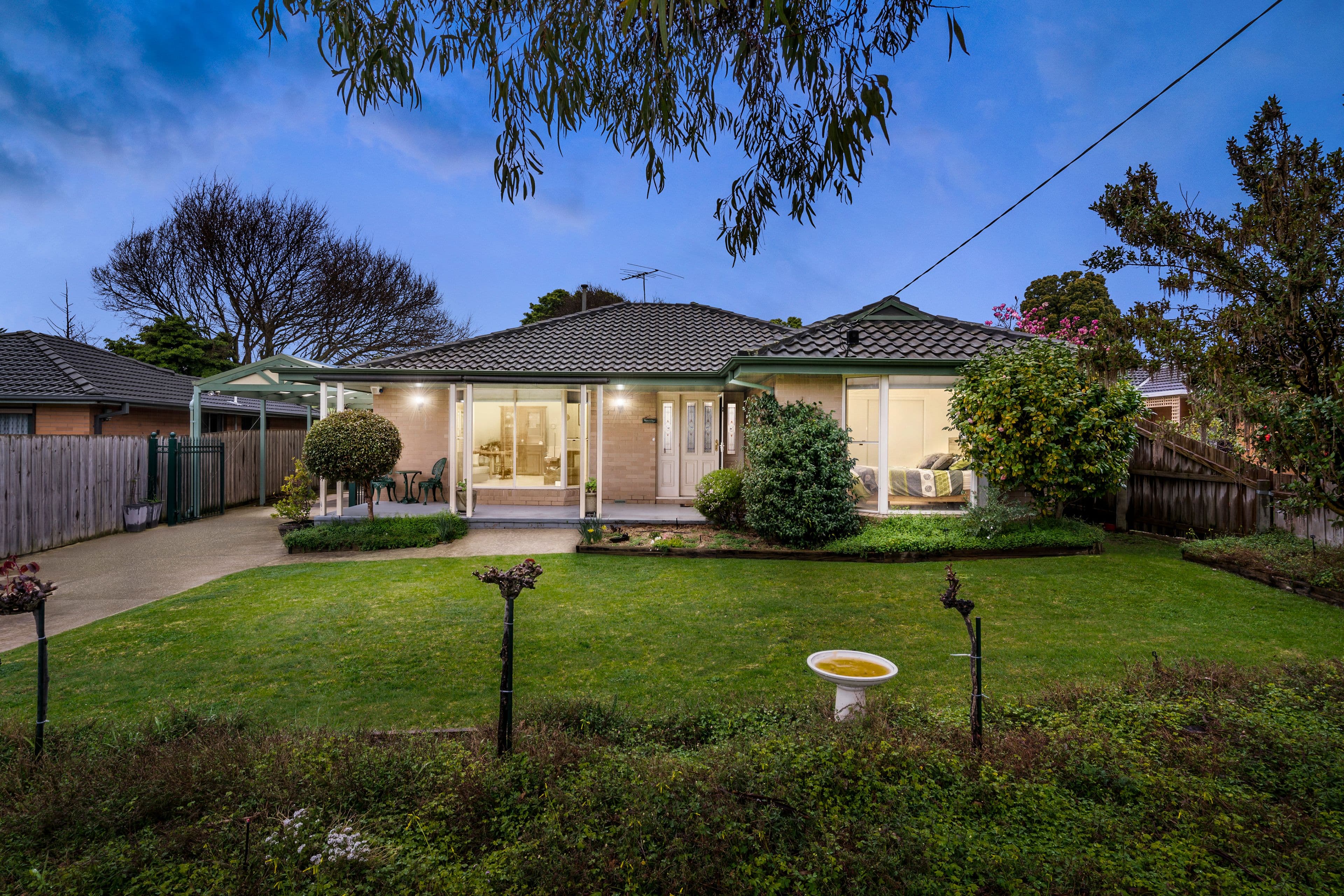 8 Emerson Close, Frankston VIC 3199, Frankston - Image 1