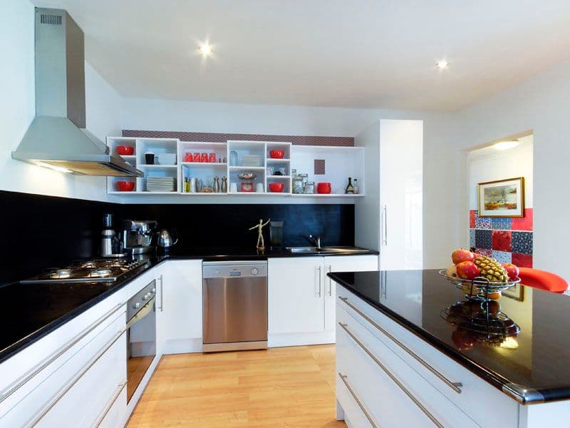 62 Clarence Street, GEELONG WEST VIC 3218, Geelong West - Thumbnail 3