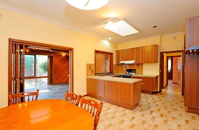 55 Barton Street, RESERVOIR VIC 3073, Reservoir - Thumbnail 4