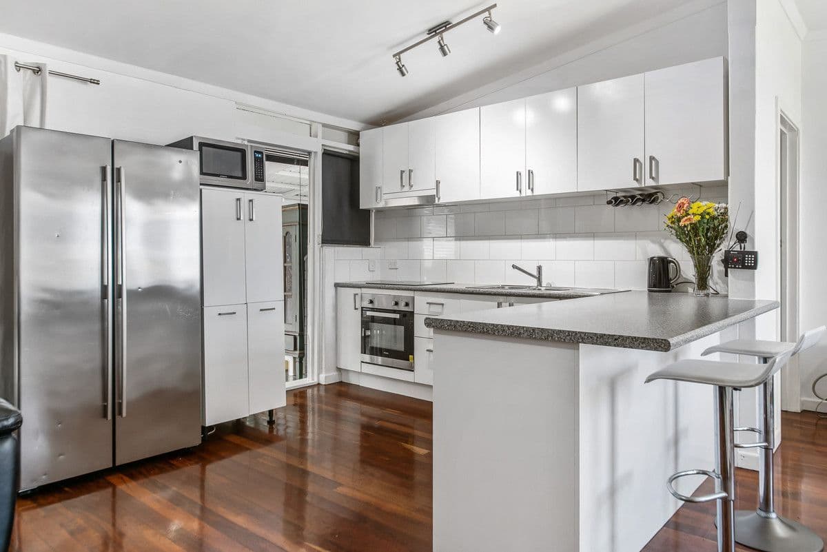 11 Greensell Street, Bunbury WA 6230, Bunbury - Thumbnail 4