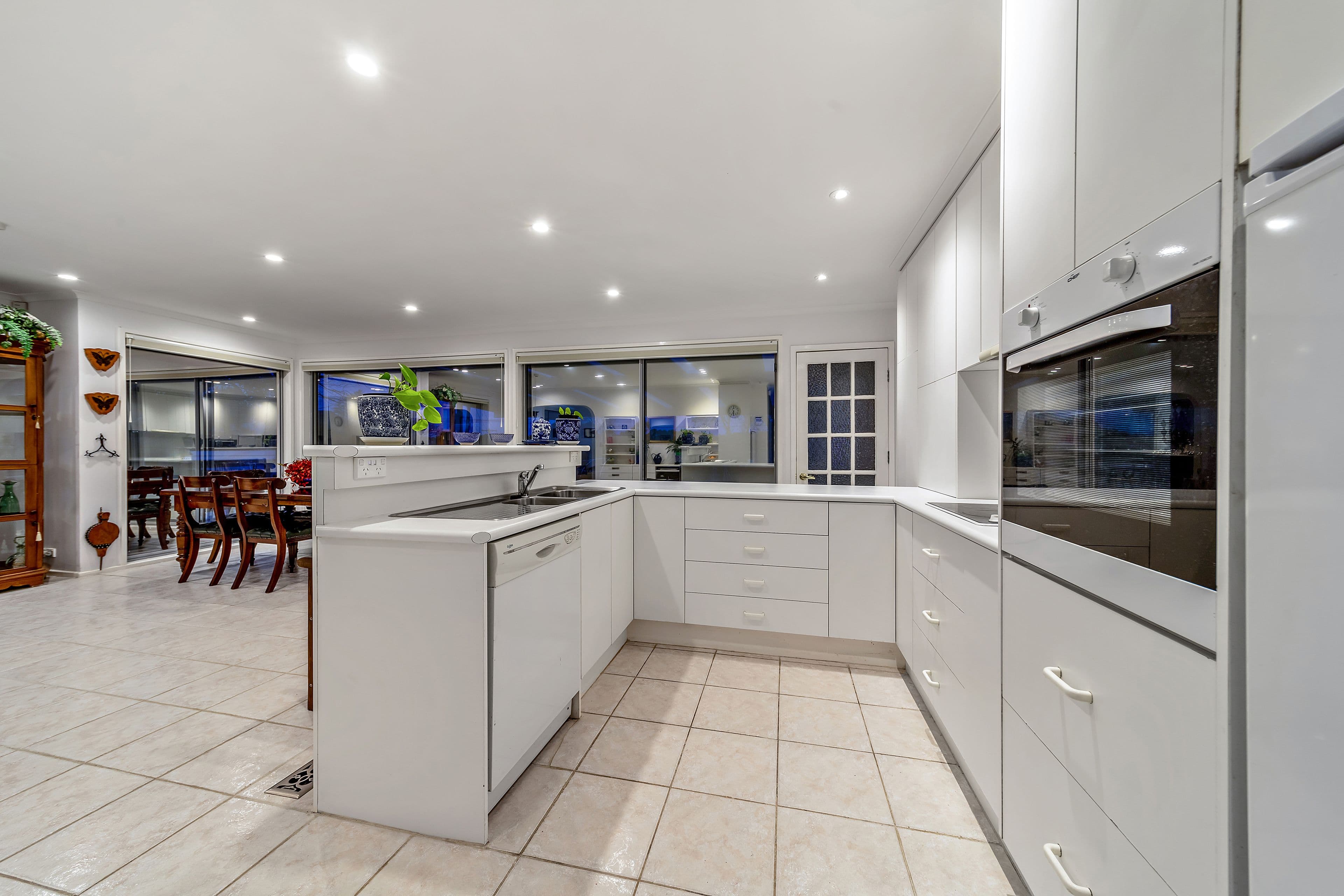 22 Calder Crescent, Holder ACT 2611, Holder - Thumbnail 5