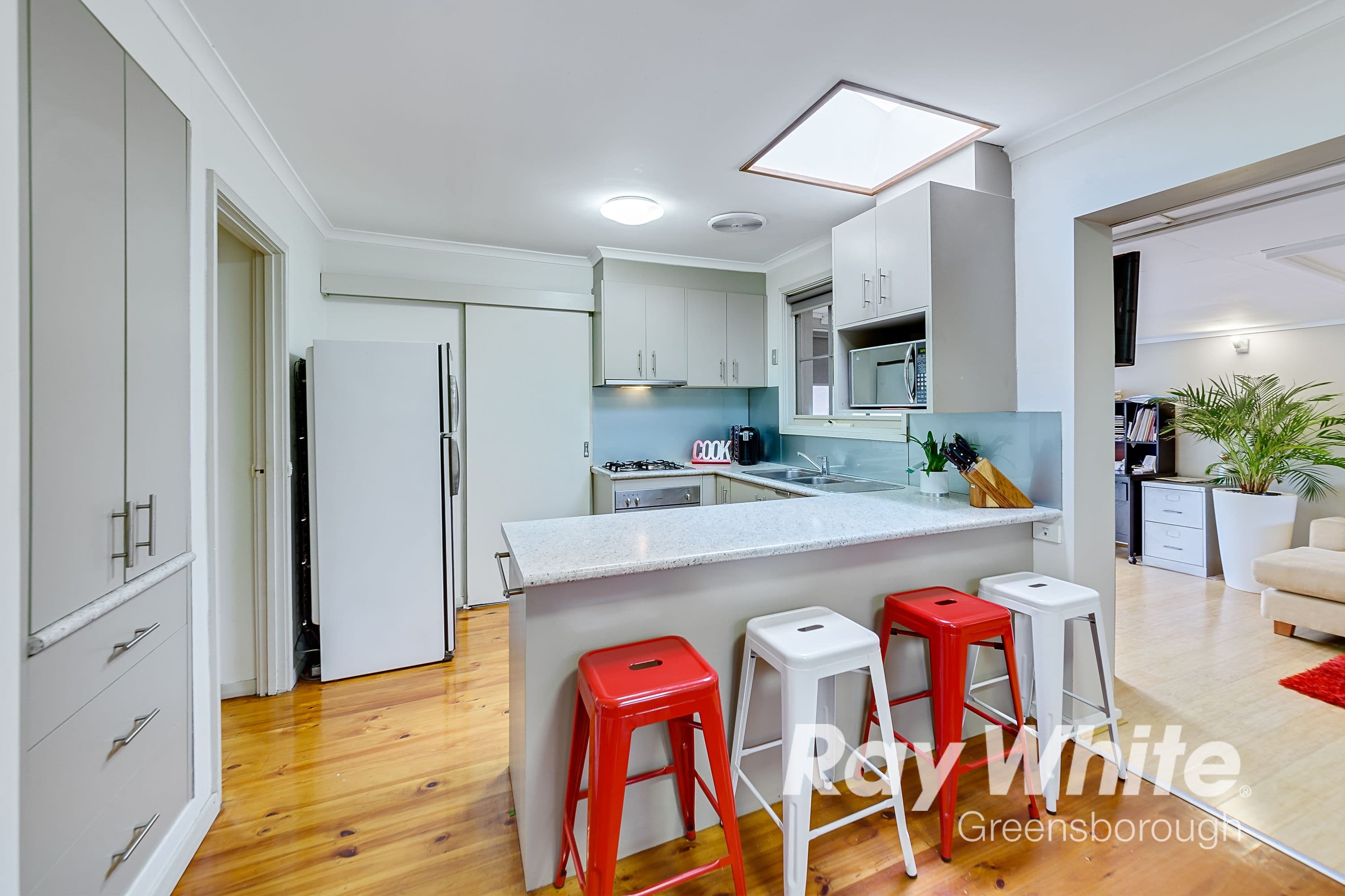 8 Karee Court, Greensborough VIC 3088, Greensborough - Thumbnail 6