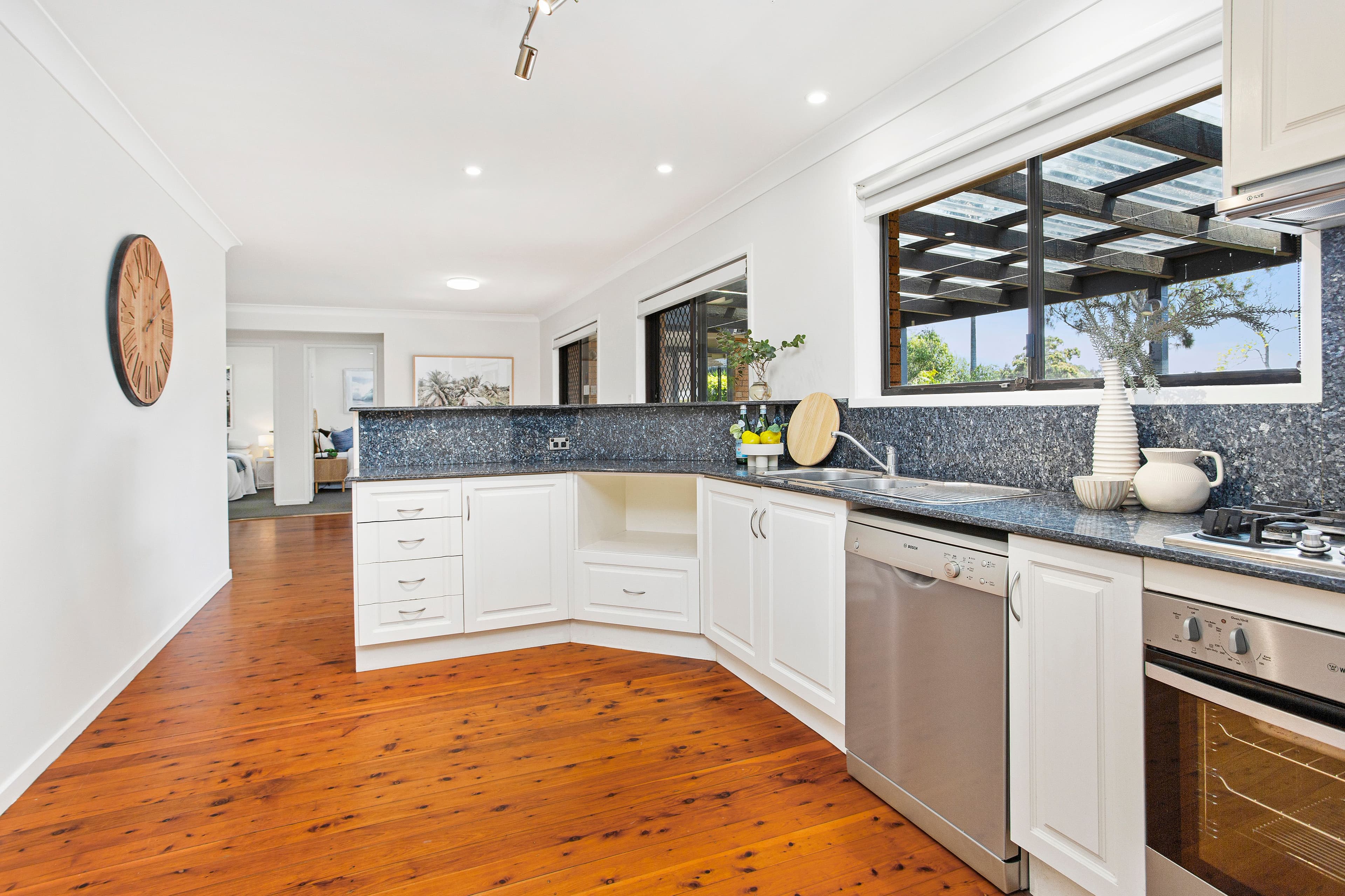 15 Talinga Avenue, Kiama Downs NSW 2533, Kiama Downs - Thumbnail 4