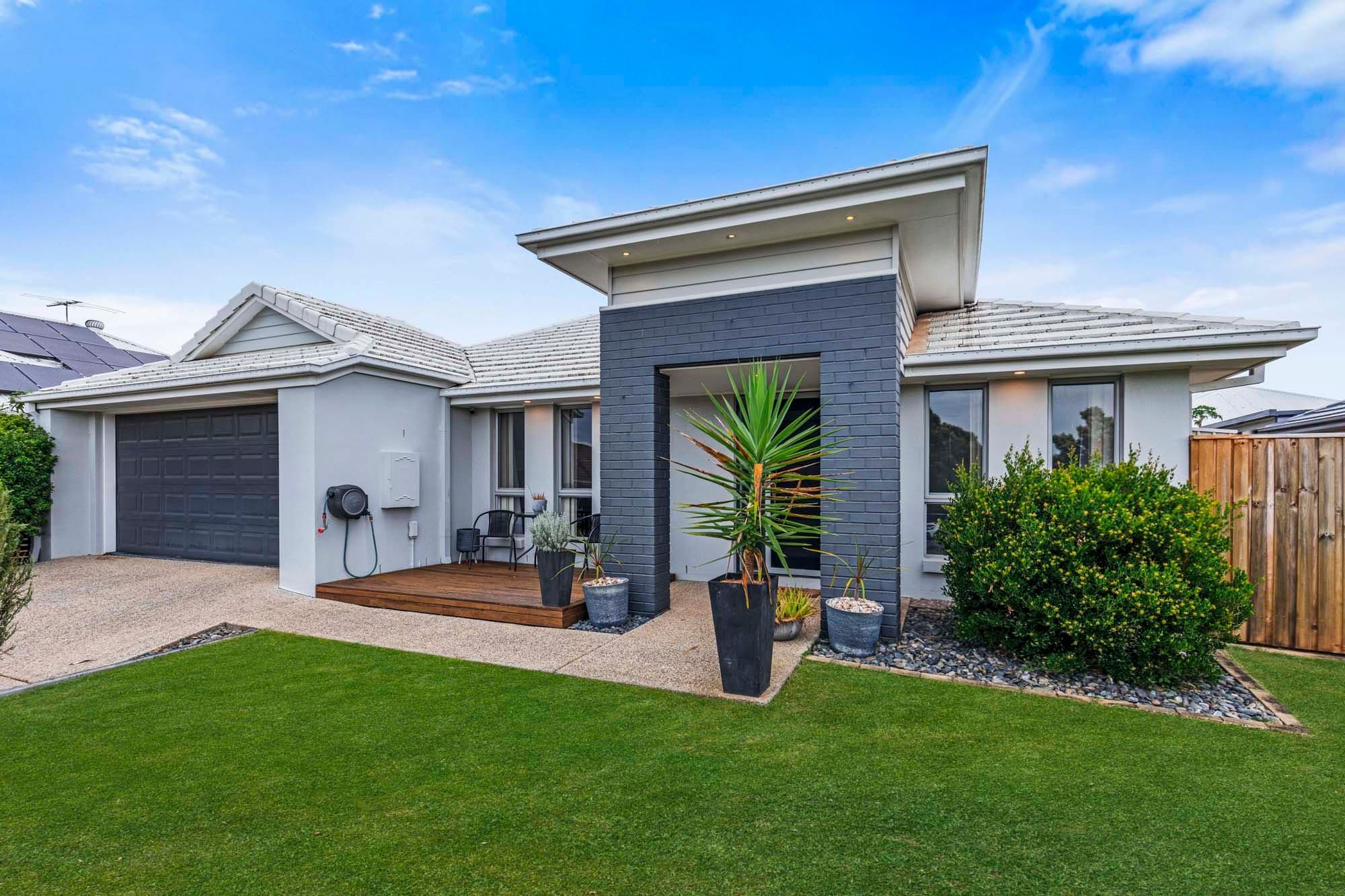 9 Silvabank Court, Warner QLD 4500, Warner - Thumbnail 2