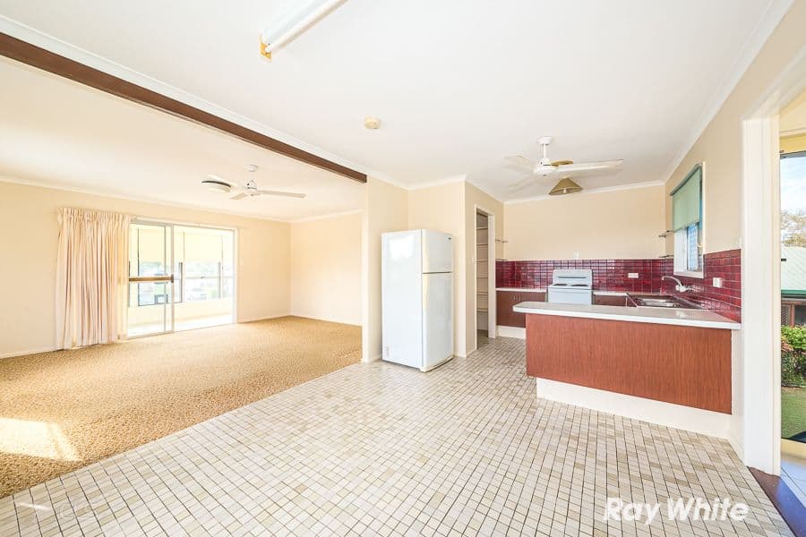 40 Bestman Avenue, Bongaree QLD 4507, Bongaree - Thumbnail 2