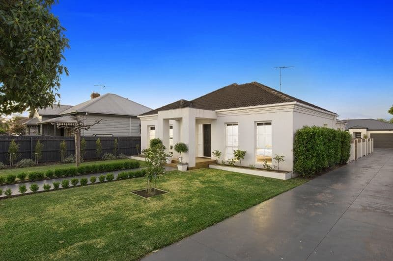 7 Blarney Avenue, Killarney Heights, Killarney Heights - Thumbnail 2