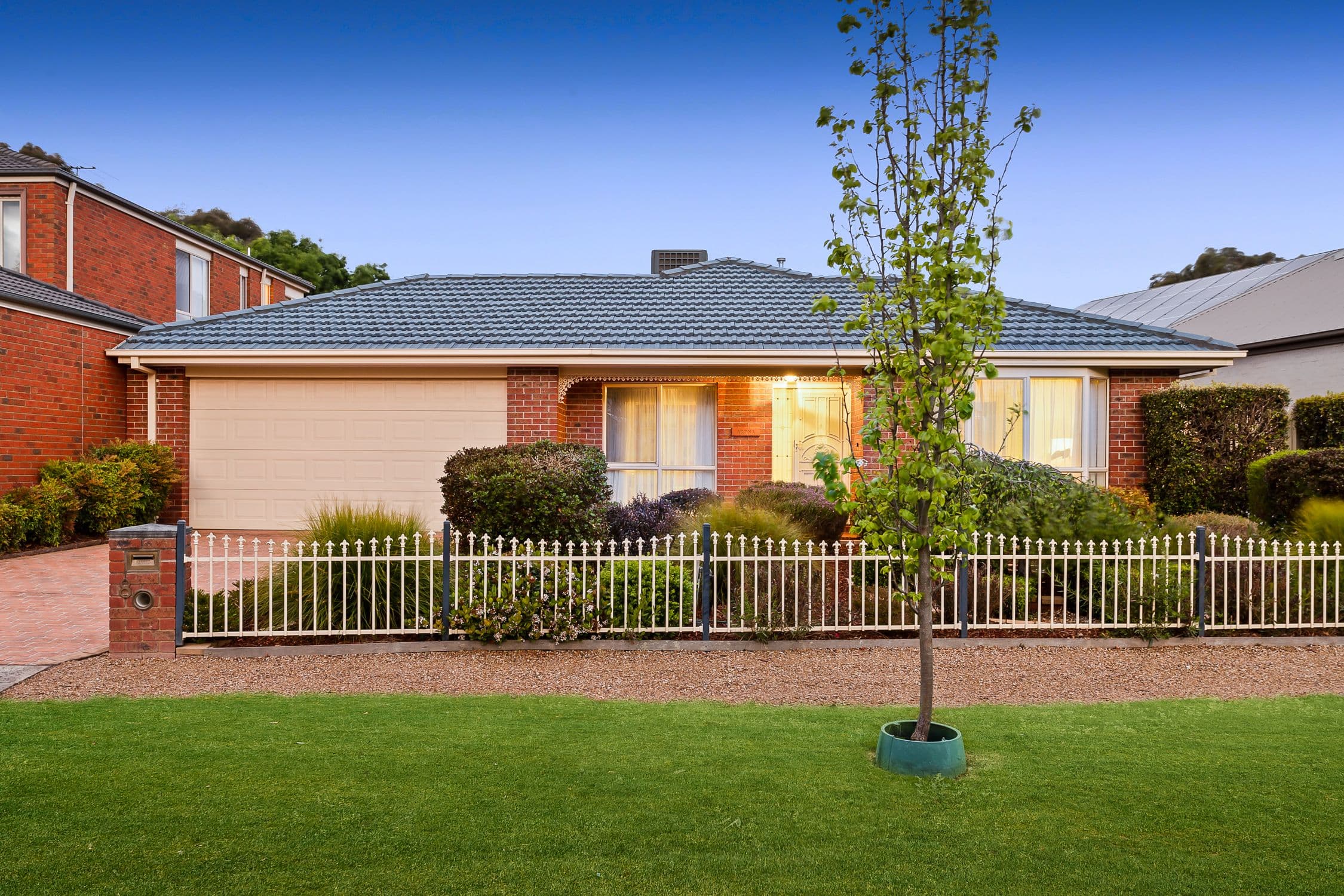 8 Lowanna Street, Berwick VIC 3806, Berwick - Image 1