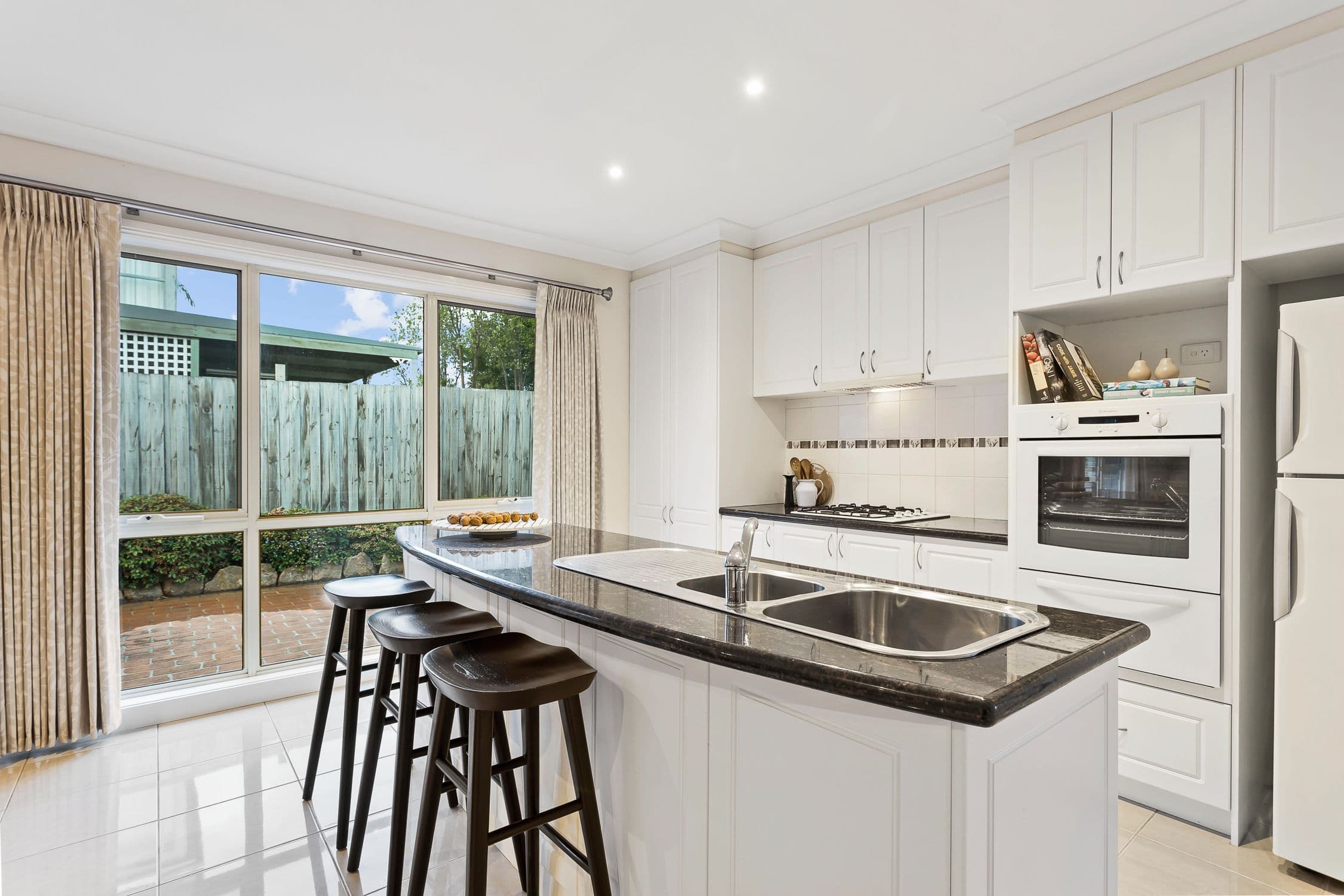 8 Lowanna Street, Berwick VIC 3806, Berwick - Thumbnail 5