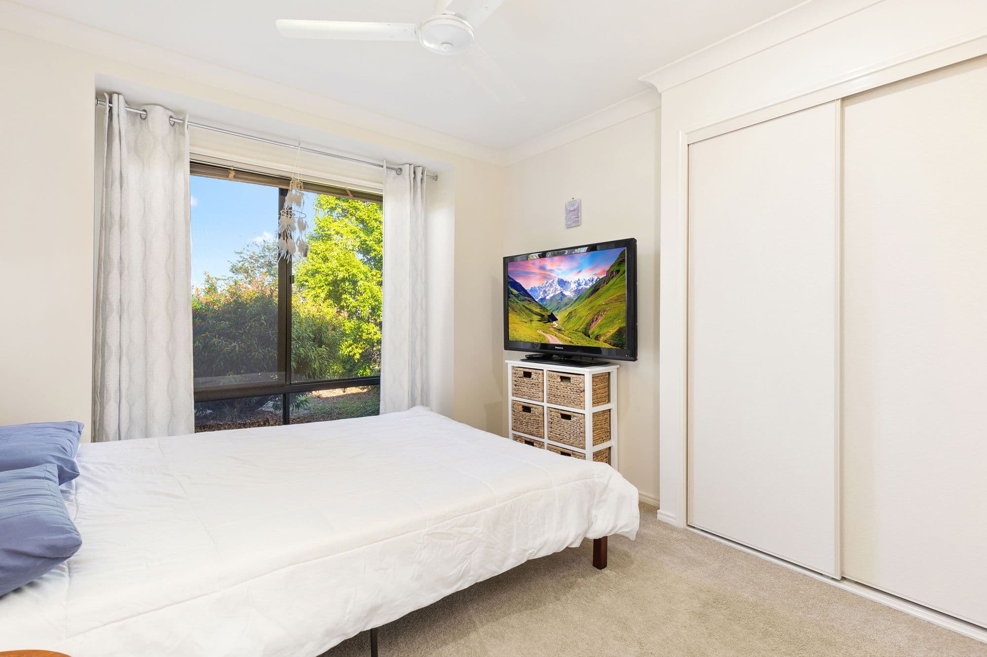 48 Earl St Vincent Circuit, Eli Waters QLD 4655, Eli Waters - Thumbnail 8