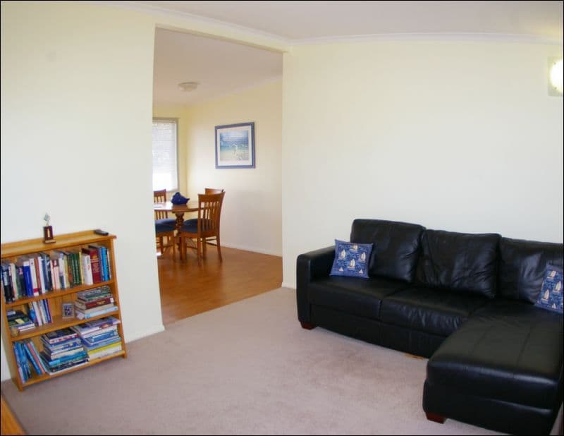 6 Agnes Court, DECEPTION BAY QLD 4508, Deception Bay - Thumbnail 2