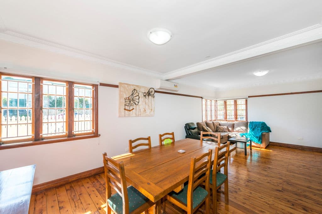 64 Holland Road, HOLLAND PARK QLD 4121, Holland Park - Thumbnail 5