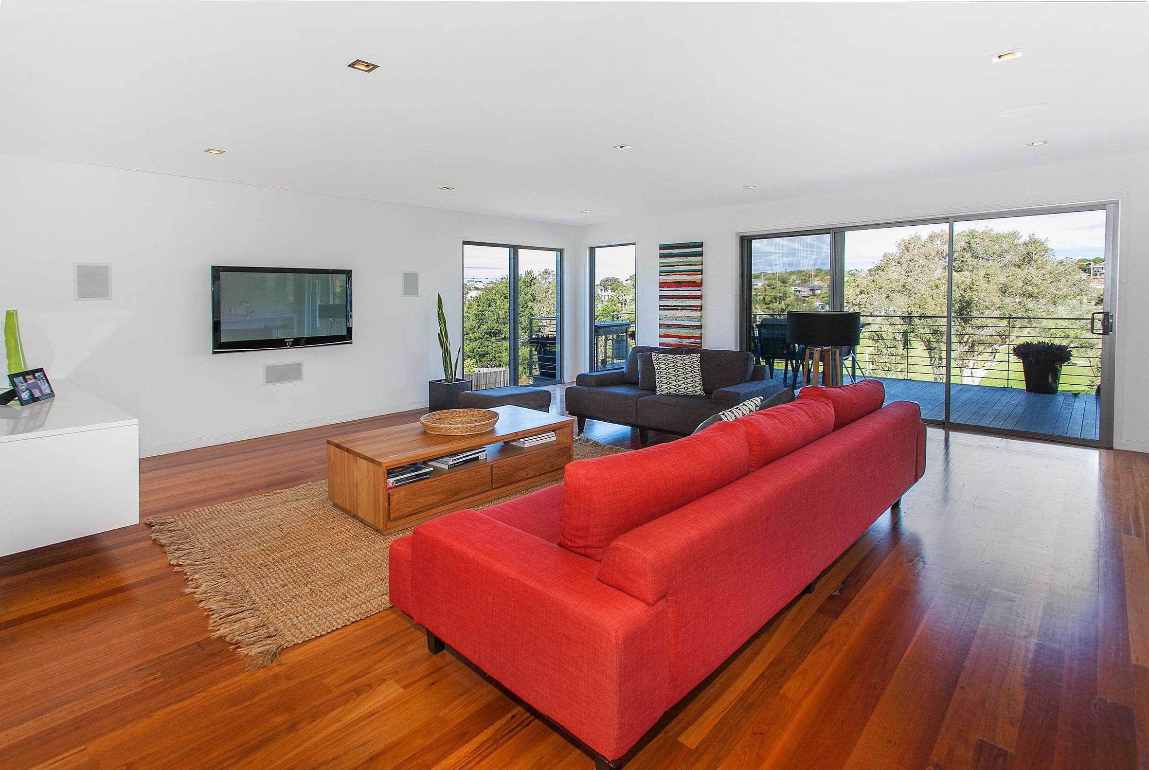 12 Iluka Crescent, Kiama Downs - Thumbnail 2