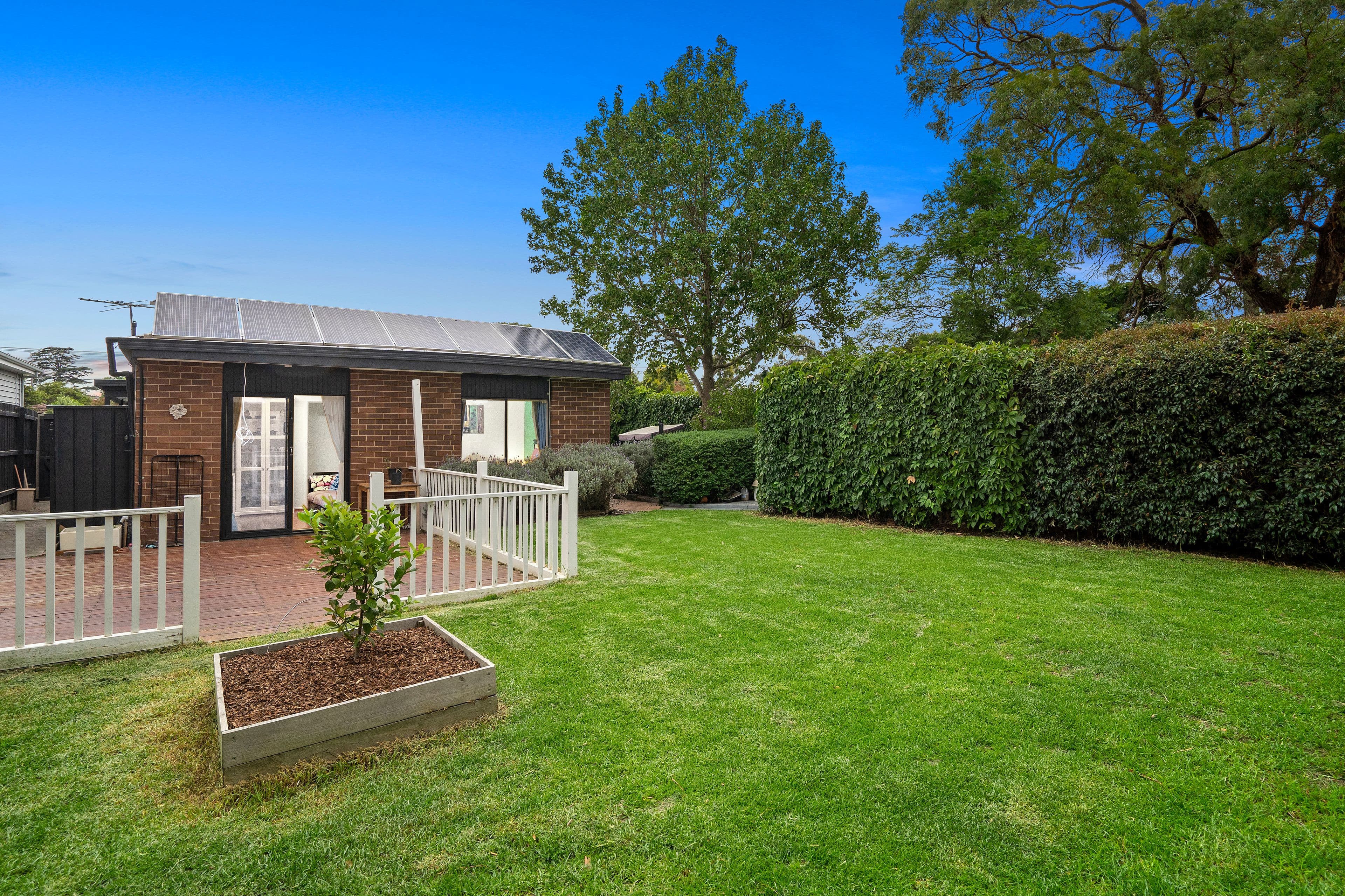 19 Cavendish Drive, Heatherton VIC 3202, Heatherton - Thumbnail 2
