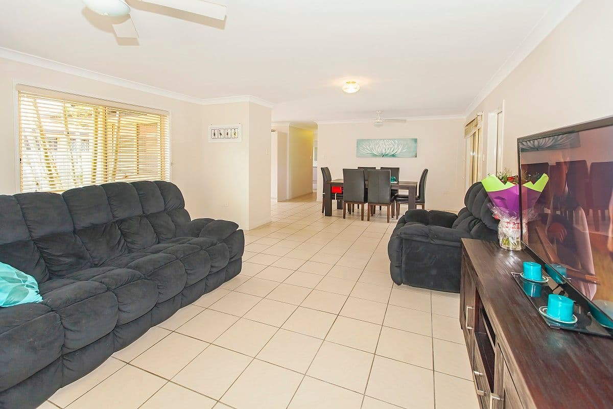 7 Ravenswood Lane, SPRINGFIELD QLD 4300, Springfield - Thumbnail 4