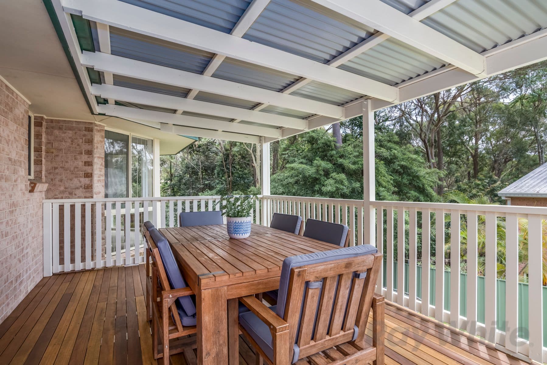 22 Wyera Crescent, Carey Bay - Thumbnail 2