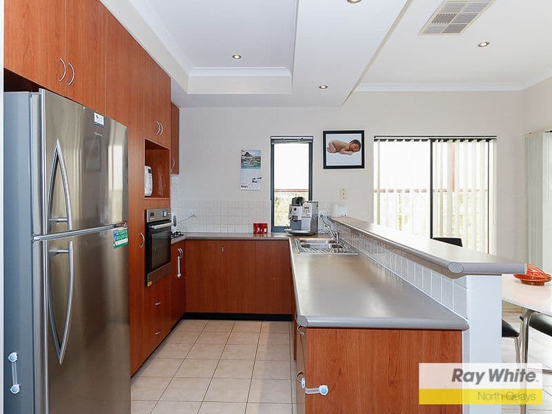 31 Old Trafford Avenue, Madeley WA 6065, Madeley - Thumbnail 7