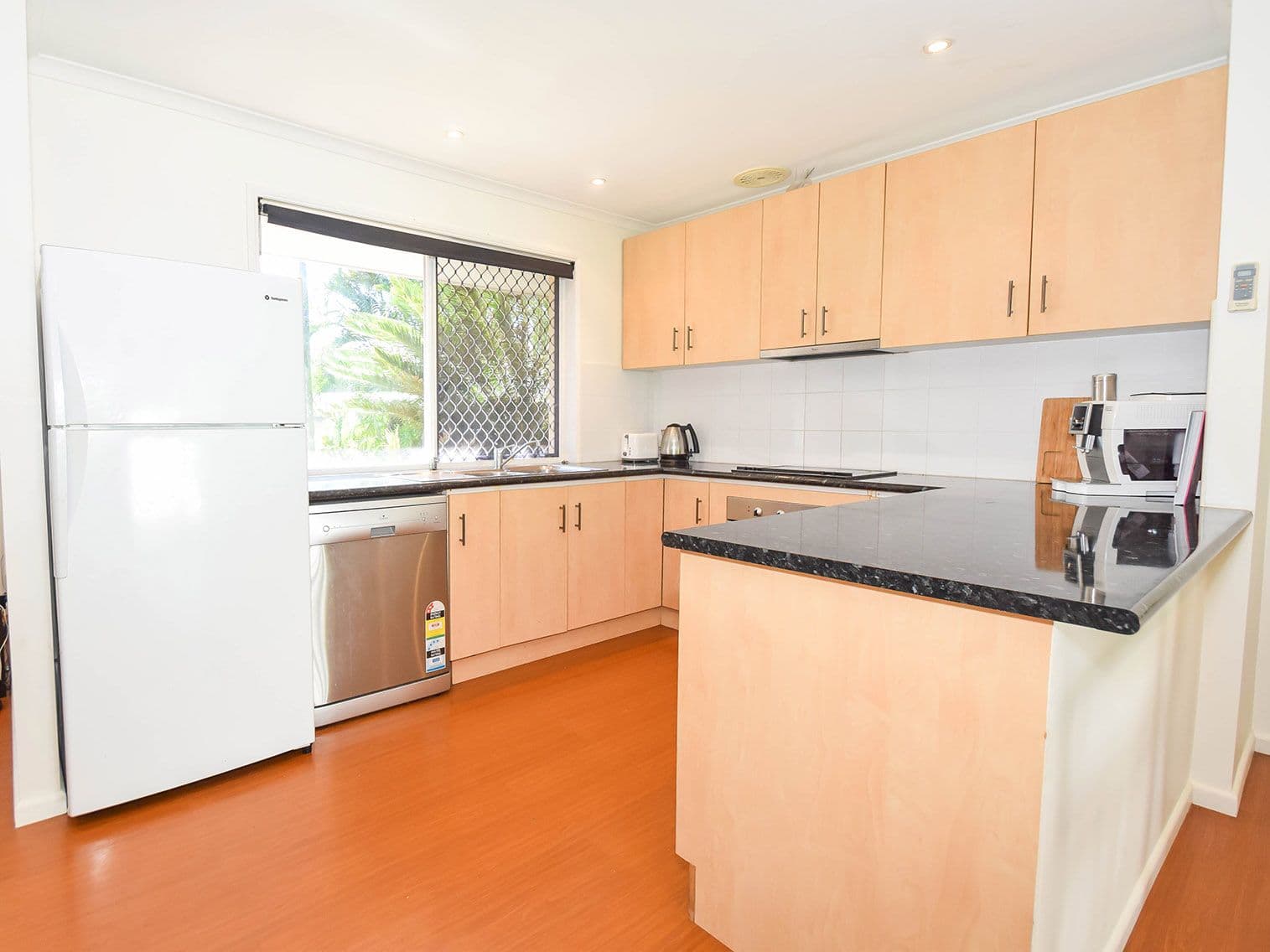 31 Richardson Street, Pacific Paradise QLD 4564, Pacific Paradise - Thumbnail 5