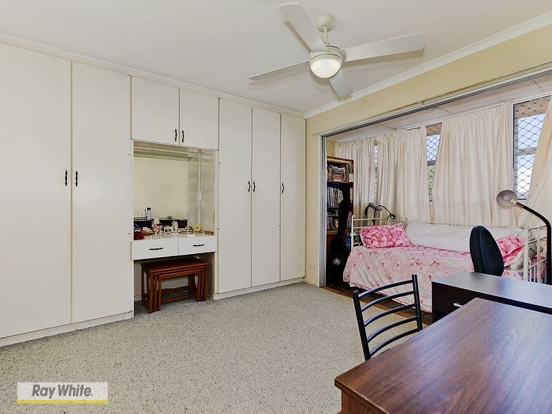 29 Landsborough Avenue, Scarborough QLD 4020, Scarborough - Thumbnail 8