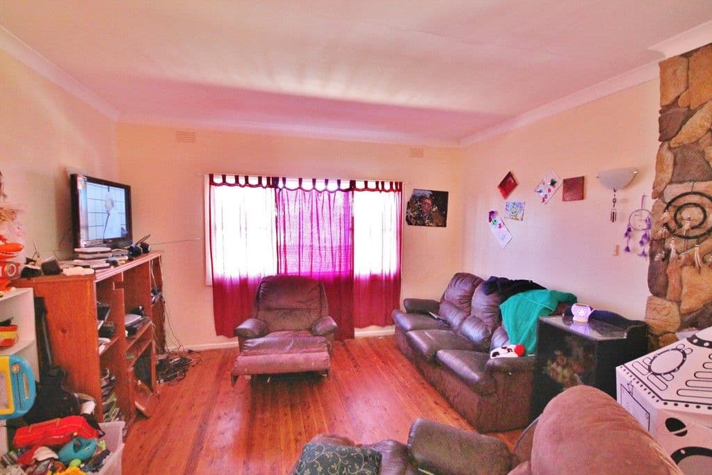 24 Prospect Street, YOUNG NSW 2594, Young - Thumbnail 4