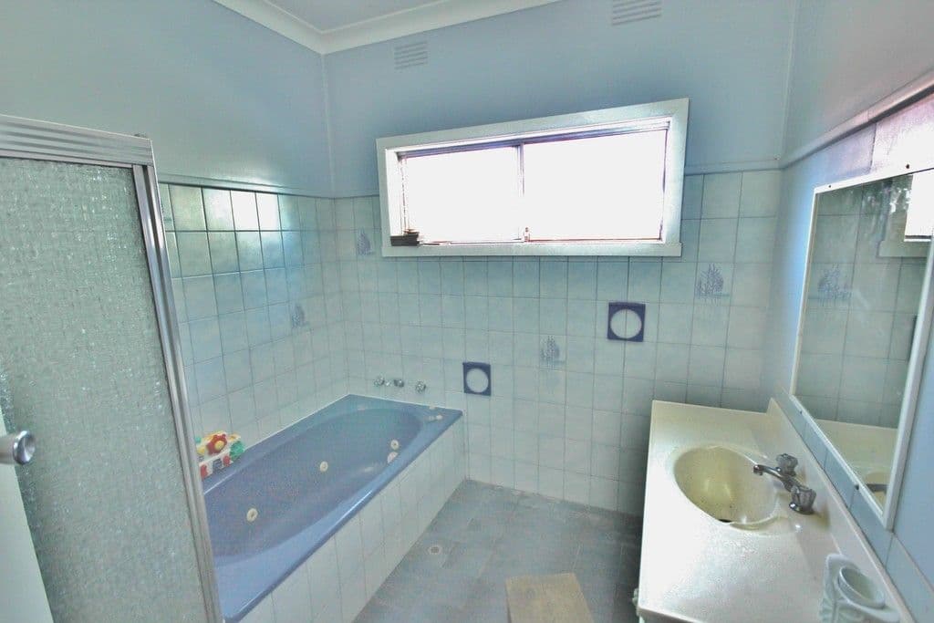 24 Prospect Street, YOUNG NSW 2594, Young - Thumbnail 6