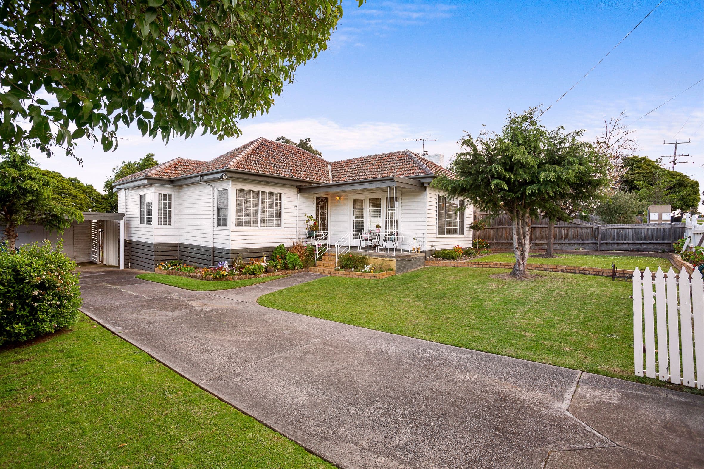 17 Lambourn Road, Watsonia VIC 3087, Watsonia - Image 1