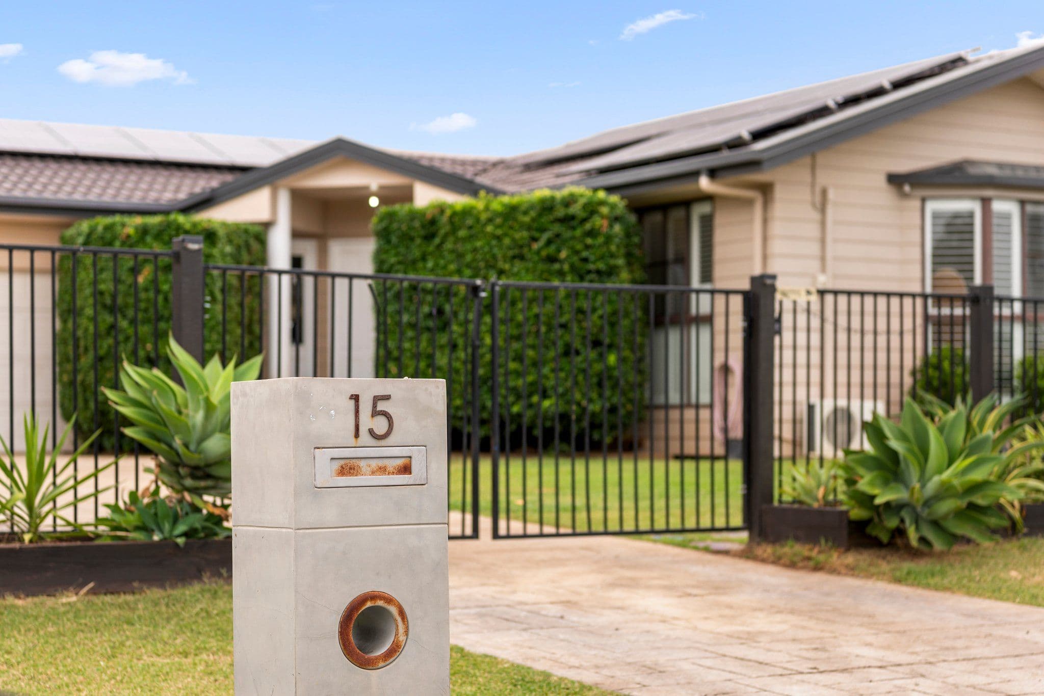 15 Lynette Street, Dalby QLD 4405, Dalby - Image 1